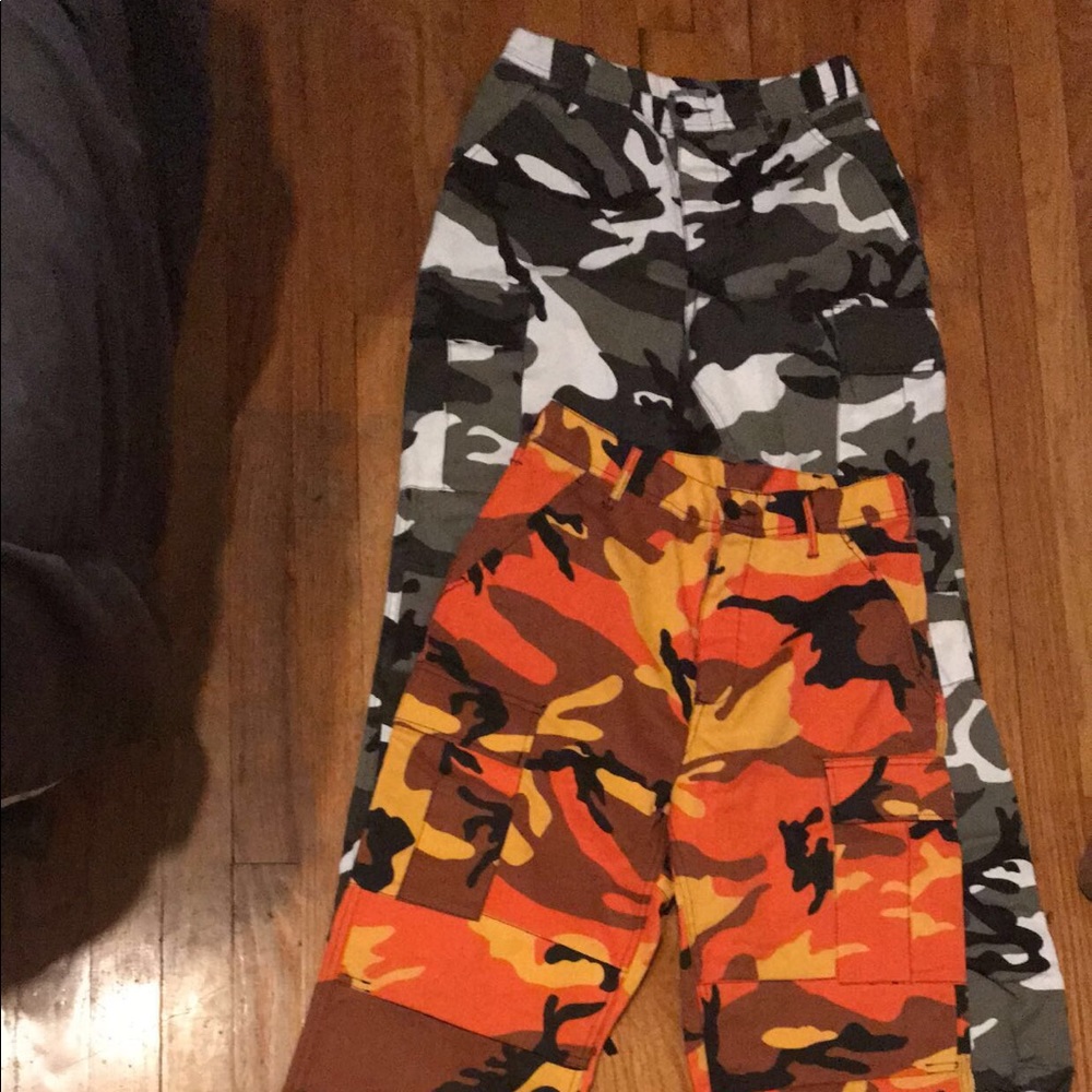 camo snow pants/joggers